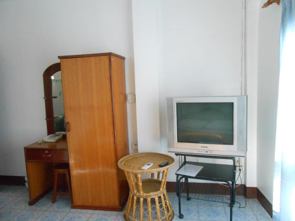 Chanthasom Guesthouse Ban Nongdouang ห้อง รูปภาพ